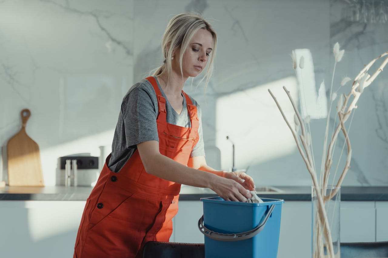 Kitchen Cleaning | Vish cleaning services Tasmania Hobart Glenorchy Kingston Margate Cambridge
